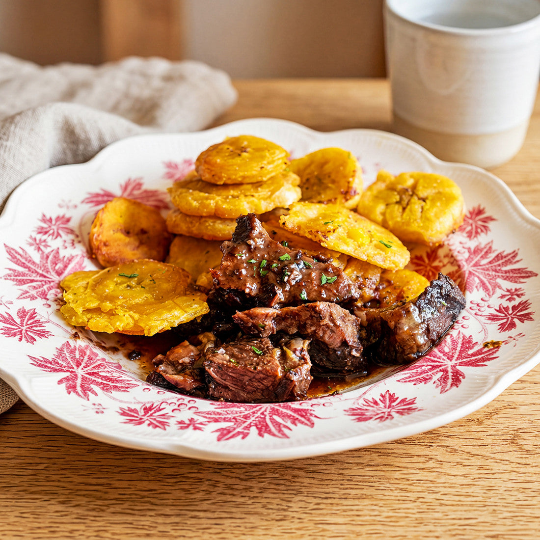 Portvinskokt oxkind med tostones