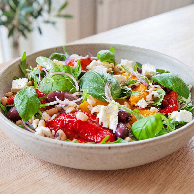 Grekisk sallad med rostad paprika