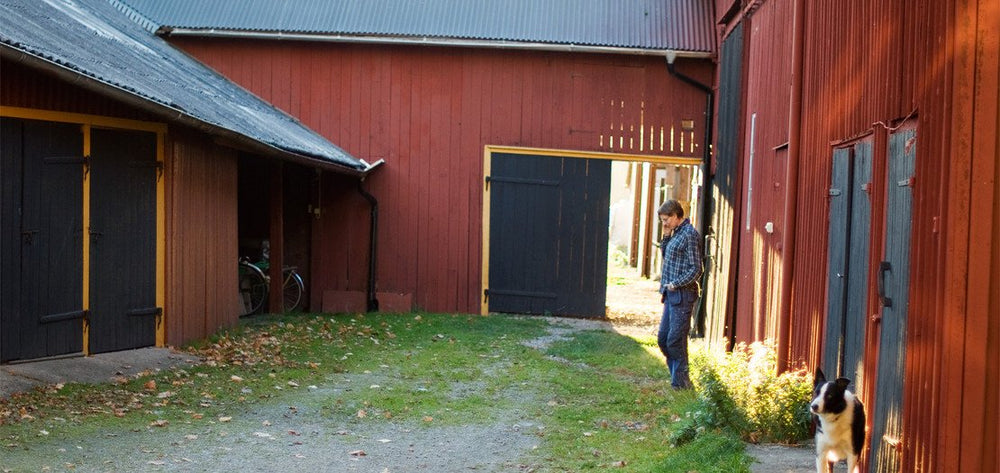 Tina & Hans Åkesson, Kärra Mellomgården